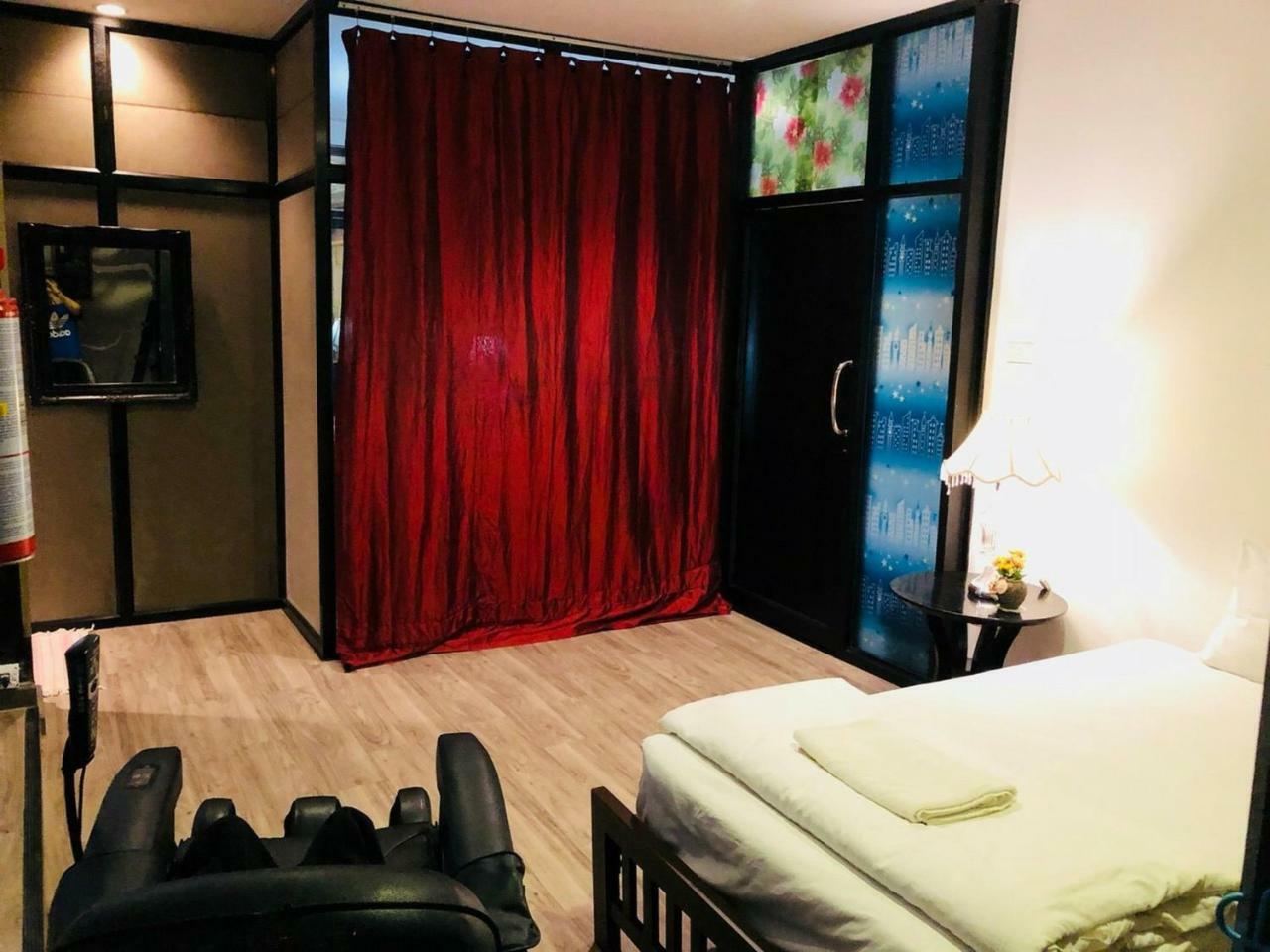 بيت شباب بان نا بانكوك المظهر الخارجي الصورة